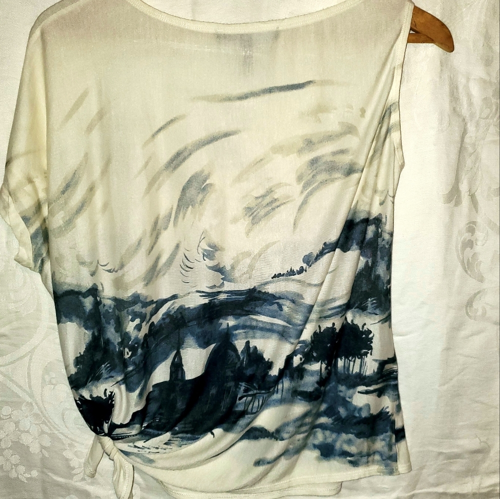 BCBGMaxAzria - Picture 5 of 6